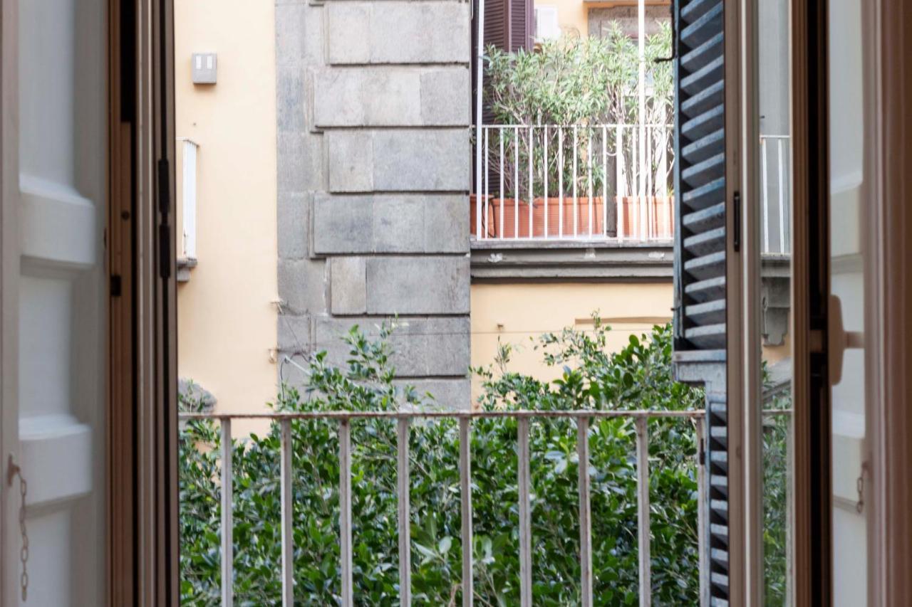 Un Rifugio Romantico A Napoli Exterior foto